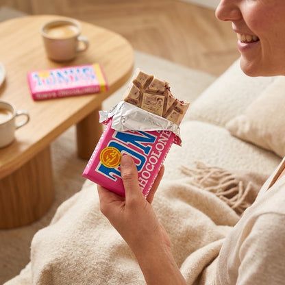 Tony's Chocolonely White Chocolate Raspberry Popping Candy Bar (Pack of 4) Tony's Chocolonely