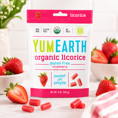 YumEarth Organic Gluten Free Strawberry Licorice Snack Packs - Allergy Friendly, Gluten Free, Non-GMO, Vegan, No Artificial Flavors or Dyes - 5 Ounce (Pack of 2)