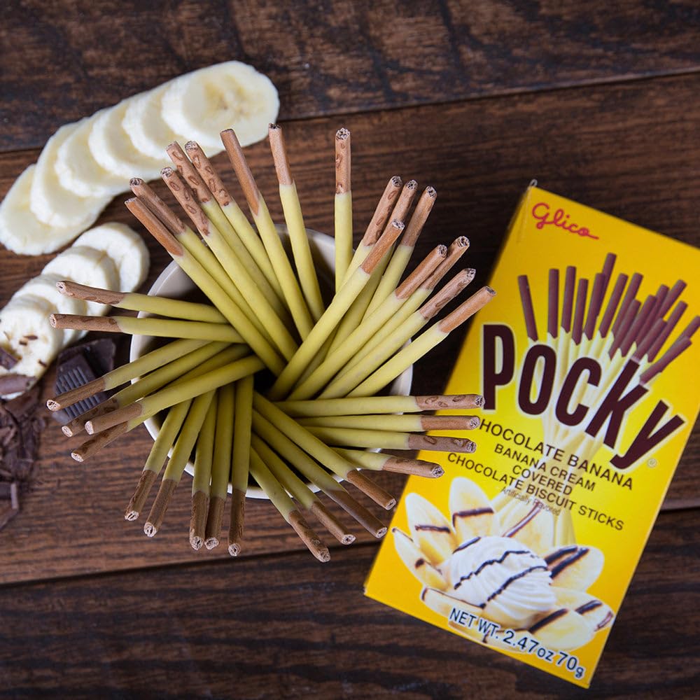 Pocky Biscuit Stick Chocolate Banana 2.47 Ounce