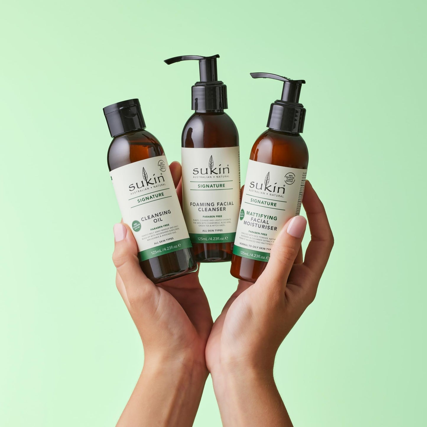Sukin Aloe Vera Signature Facial Cleanser Foaming Face Wash with Calming 4.23 Oz