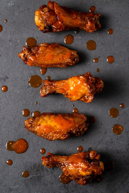 Cilanktro Hot Garlic Mild Sauce By Hank Sauce Versatile Mild Cayenne Pepper 8.5 Fl Oz
