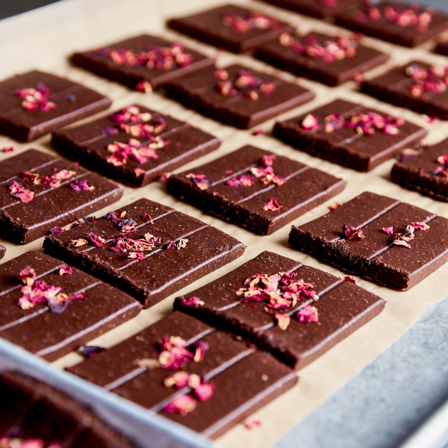 Honey Mama's Lavender Rose Cocoa Truffle Bars 2.5 Ounce Gluten Free Dairy Free Paleo No Refined Sugar