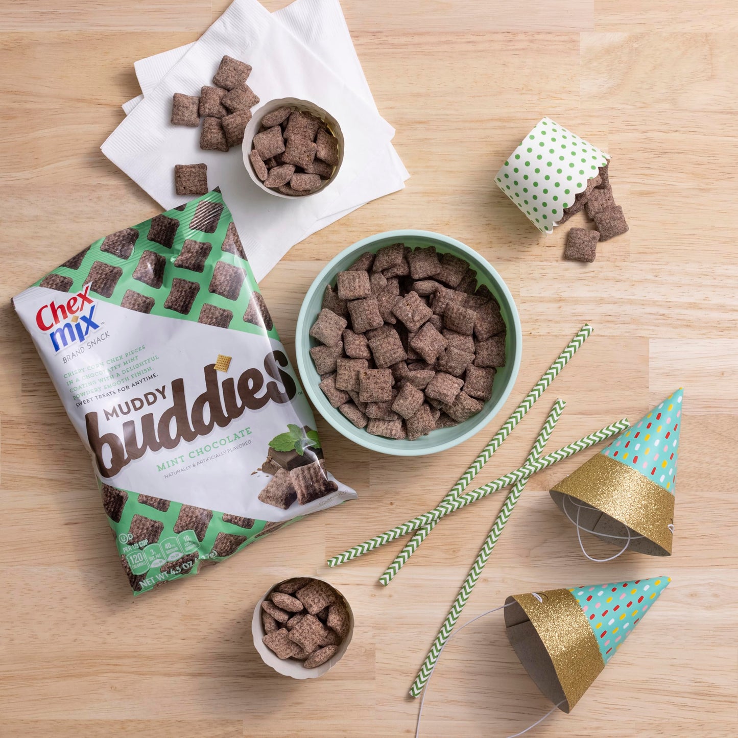 Product image of Chex Mix Muddy Buddies Mint Chocolate 4.5 oz 4.5 oz Pack of 7
