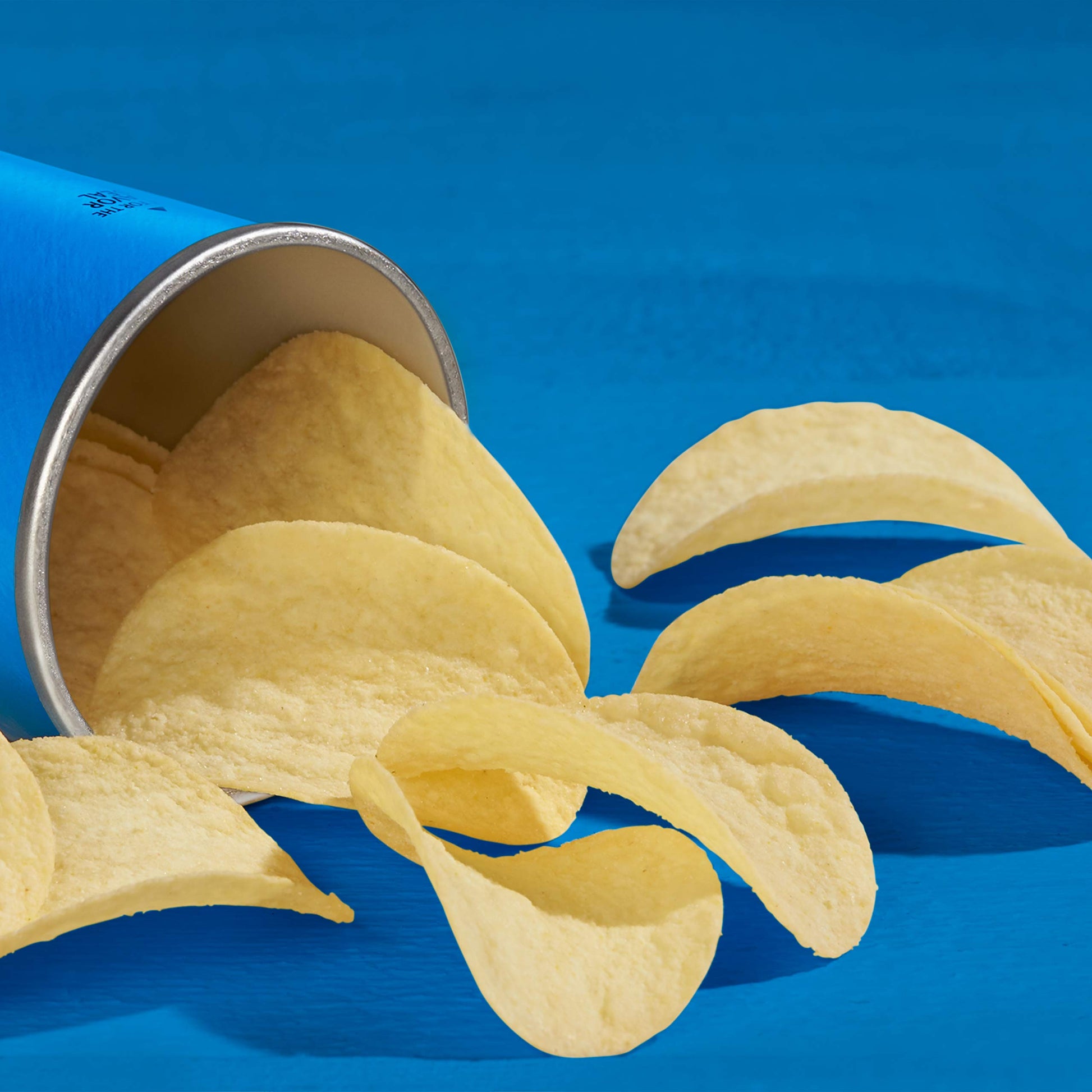 Product image of Pringles Salt and Vinegar Flavored Potato Crisps Chips 2.5 oz 2.5 oz Pack of 12