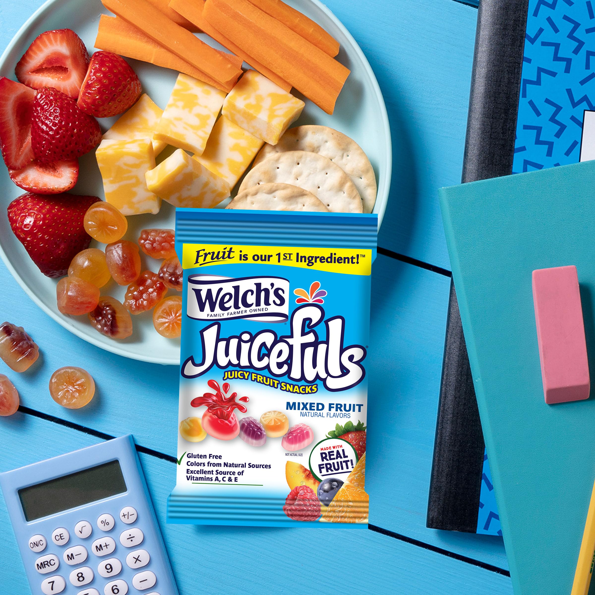 Product image of Welch's Juicefuls Juicy Fruit Snacks Mixed Fruit Fruit Gushers Gluten Free Sharing Size Bags 4 oz 4 oz Pack