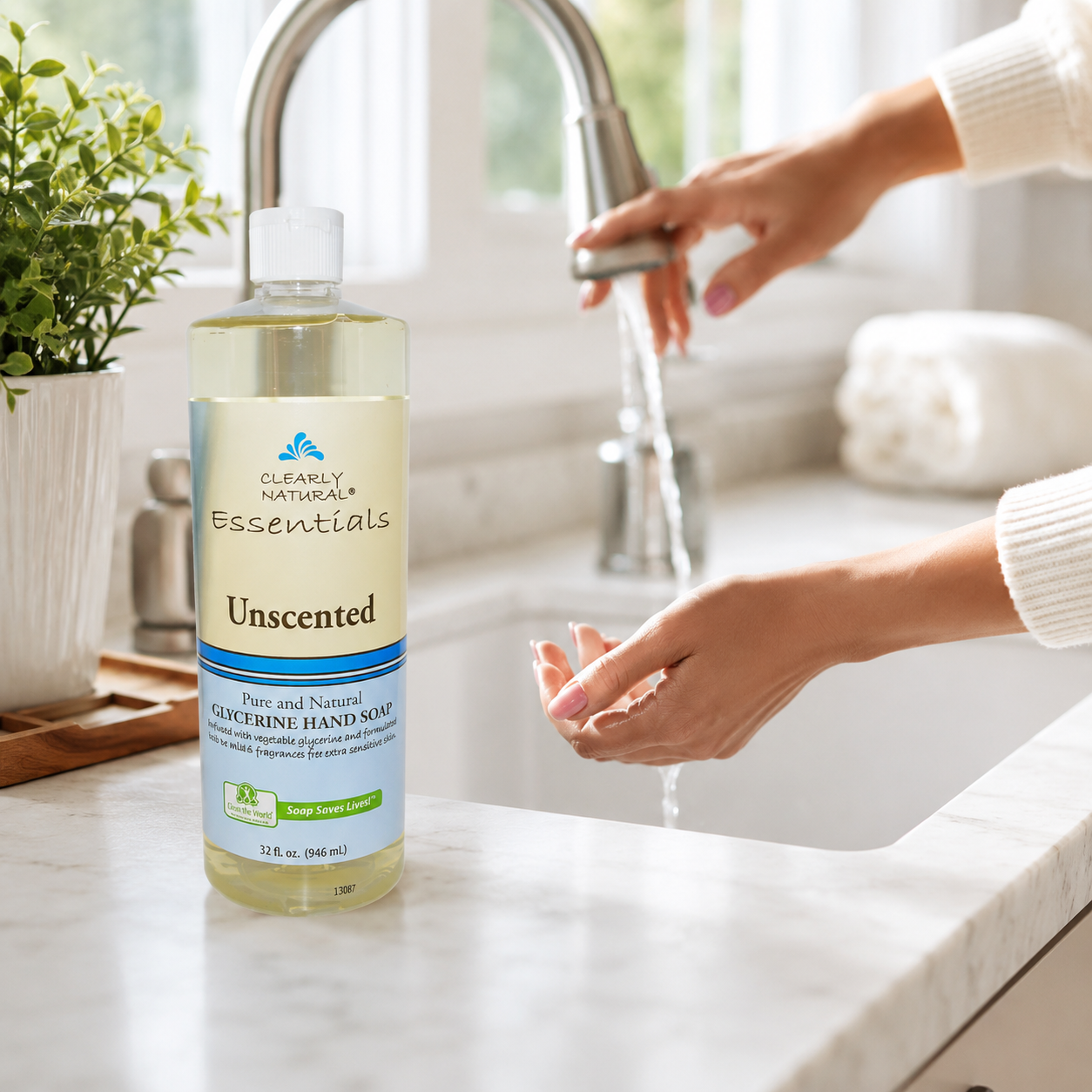 Clearly Natural Hand Soap - Liquid - Unscented - Refill - 32 oz
