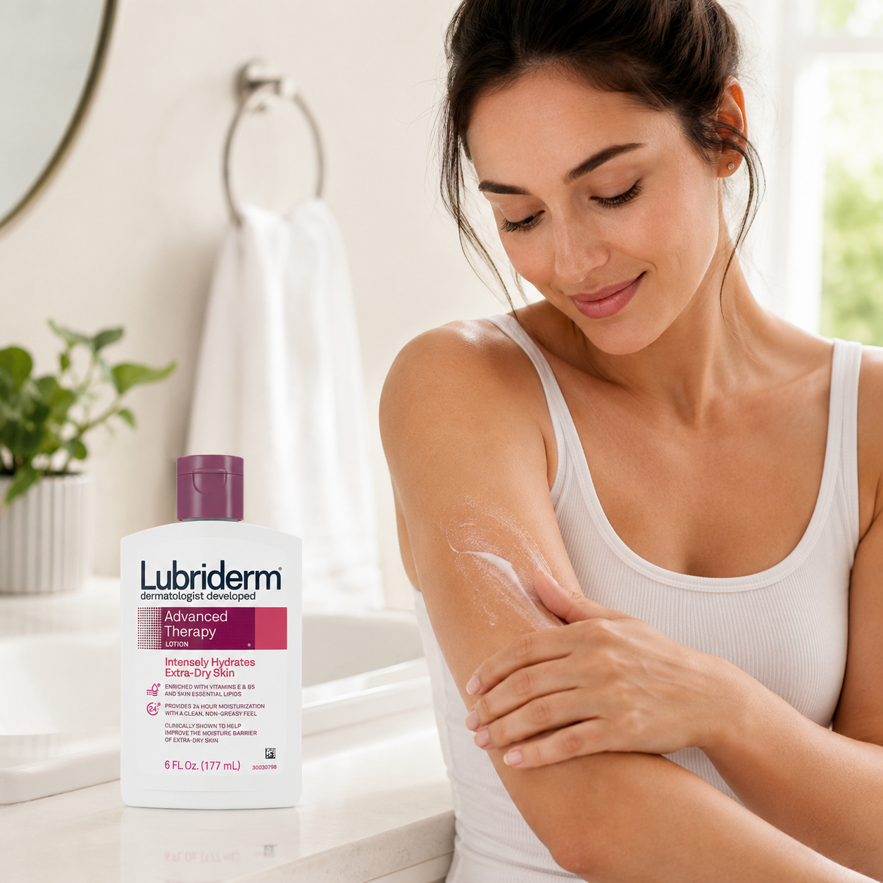 Lubriderm Advanced Therapy Moisturizing Lotion with Vitamins E and B5 Deep Hydration for Extra Dry Skin Non-Greasy Formula 6 fl. oz