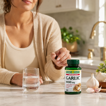 Nature's Bounty Garlic Extract Supplement Supports Circulatory Function Rapid Release Softgels 100 ct 0.04 oz