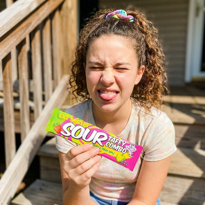 Face Twisters Sour Taffy Combo Strawberry and Green Apple - (Pack of 4) Large Face Twisters