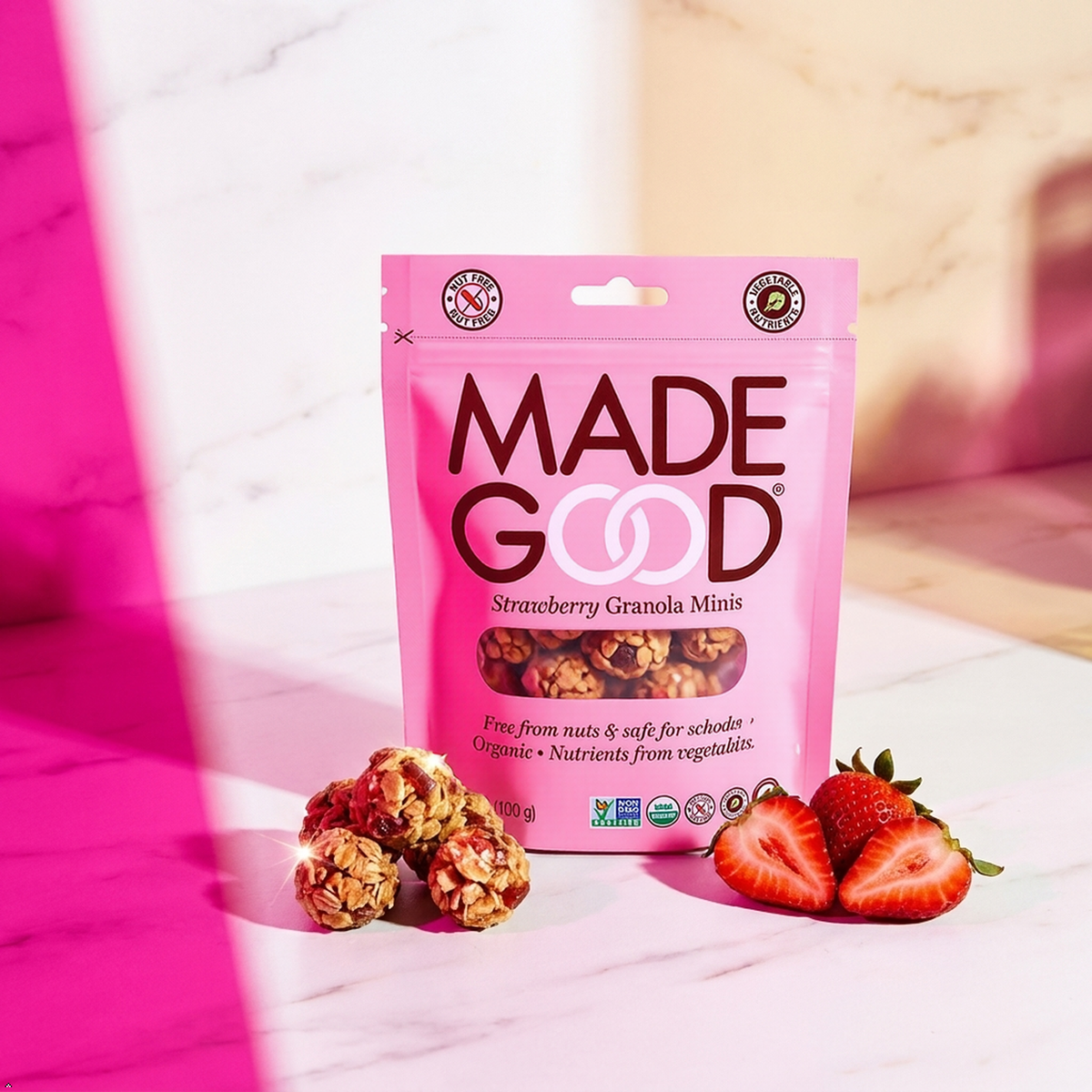 MadeGood Strawberry Granola Minis, 6 Pouches, 3.5 oz Each MadeGood
